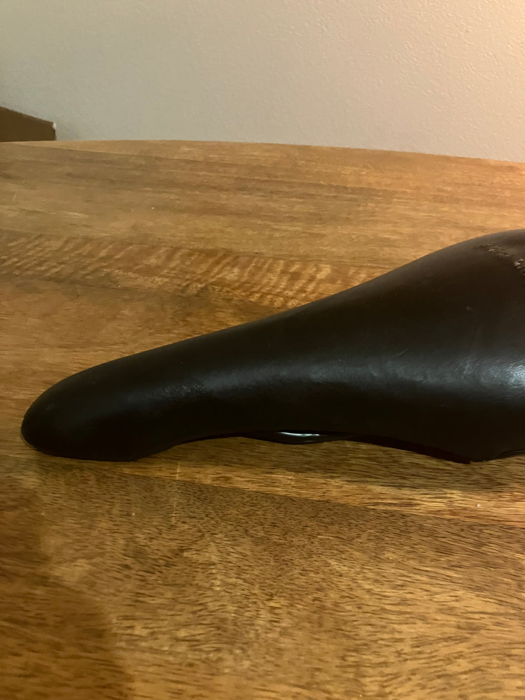Bianchi Saddle
