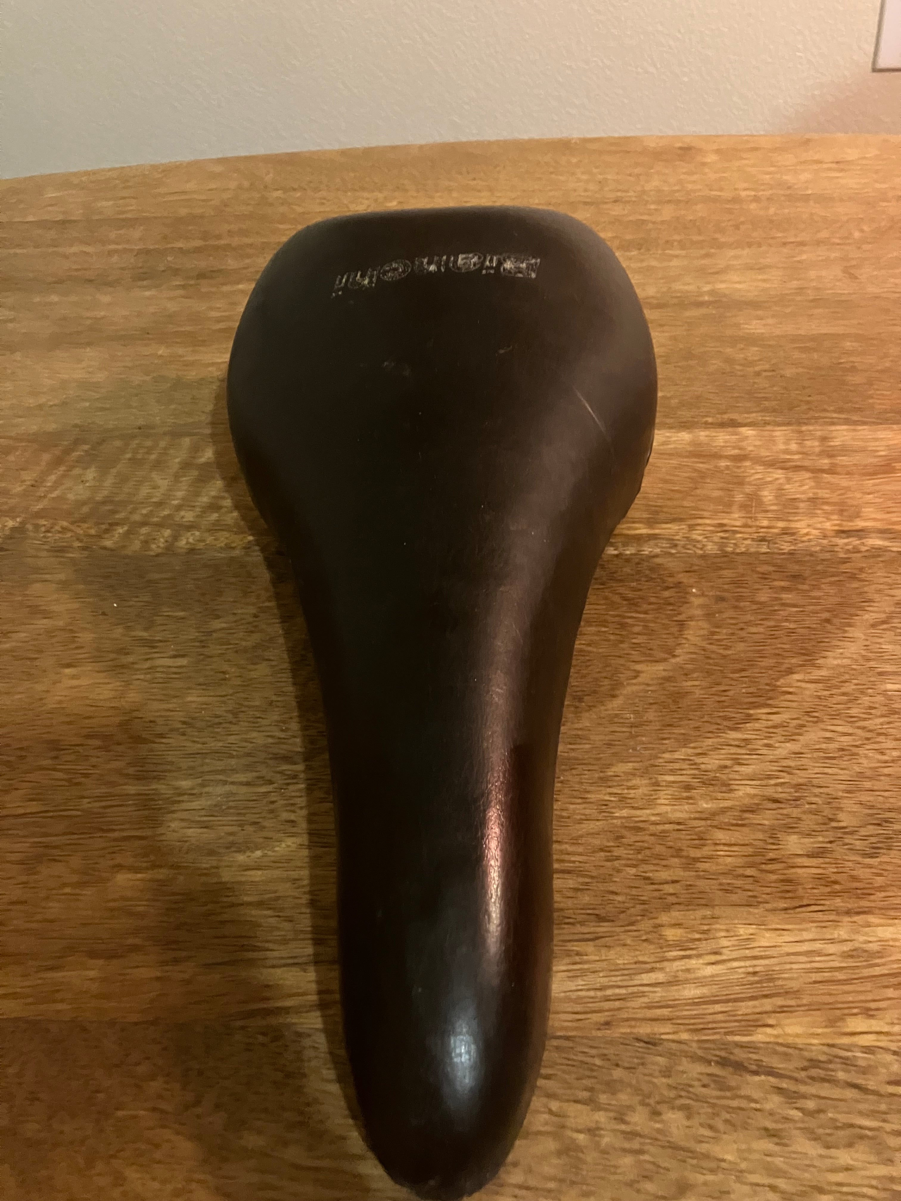 Bianchi Saddle