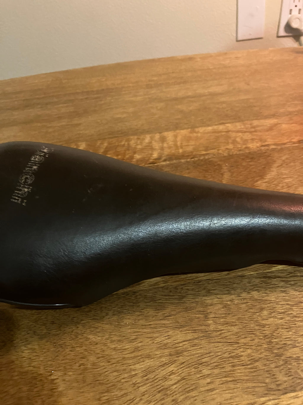 Bianchi Saddle