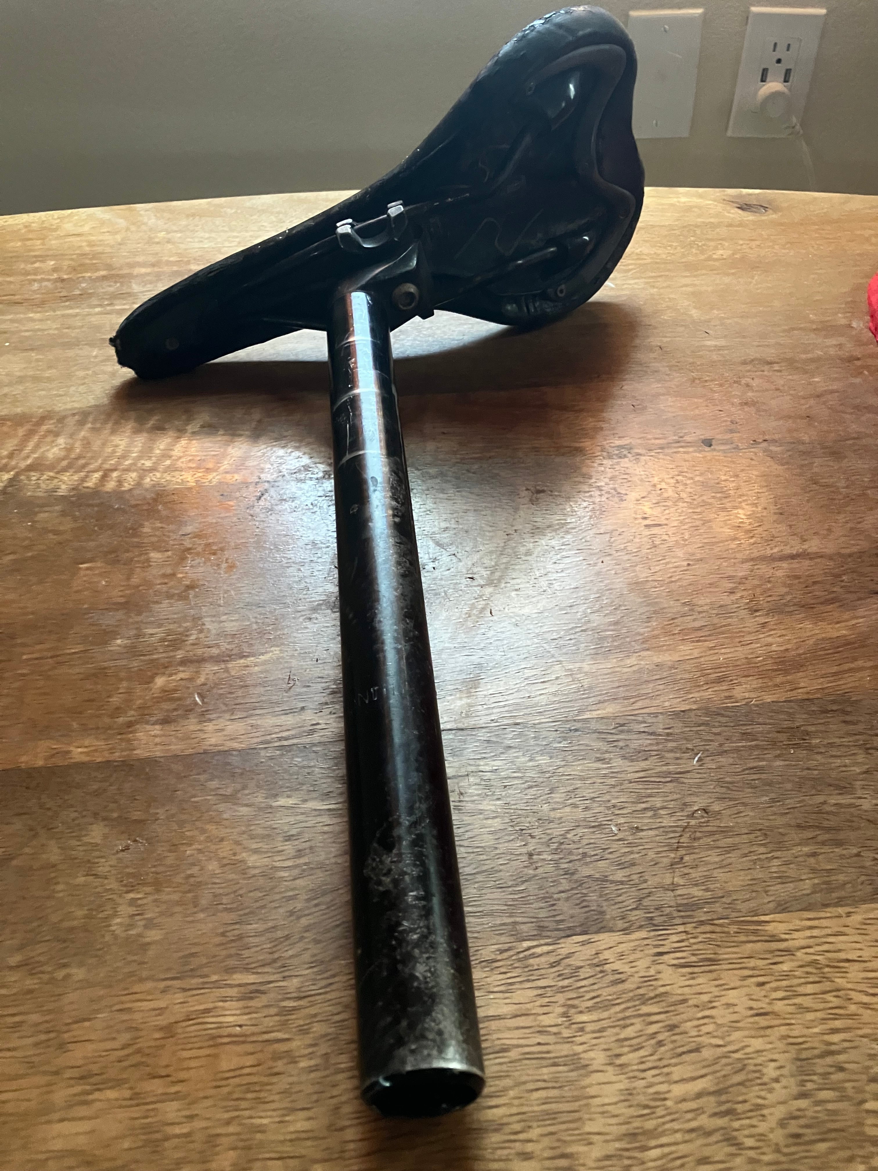 Cannondale Seat Saddle With Seat Post