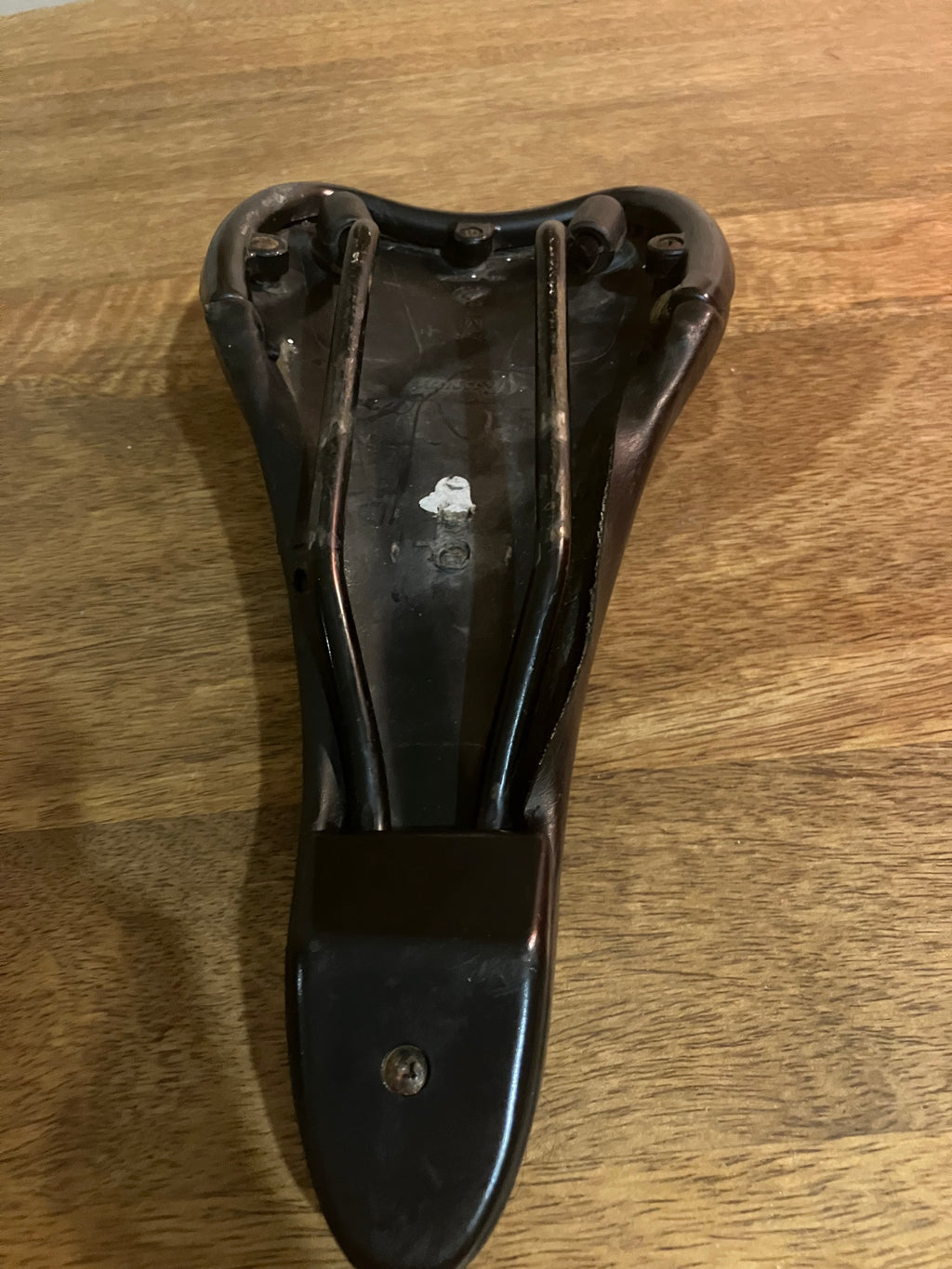 Bianchi Saddle